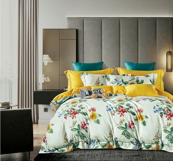 Le comité technique 300 s'épanouissent des draps place des ensembles d'édredon de draps-housse de couvre-lit de couettes de coton